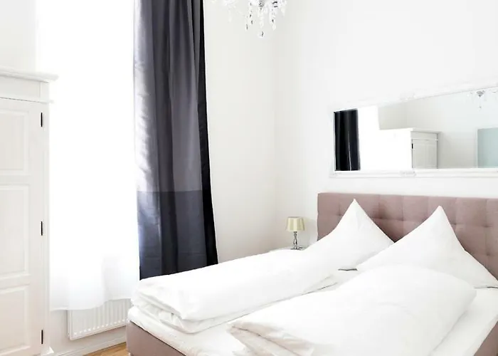 Sc 03 By Rockchair L Superhost Status L 2 Bedrooms Boxspringbeds Balcony Elevator - Cozy Family & Business Flair Welcomes You! アパート *